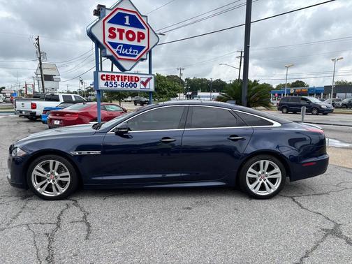 2016 Jaguar XJ XJ R-Sport
