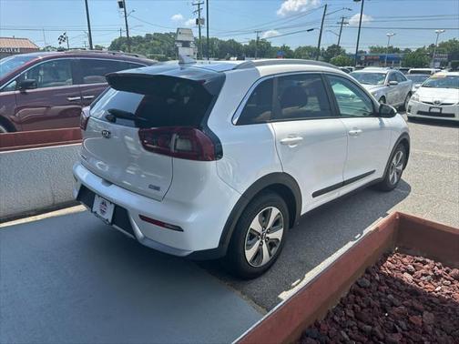 2018 Kia Niro LX