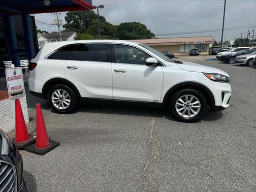 2019 Kia Sorento LX