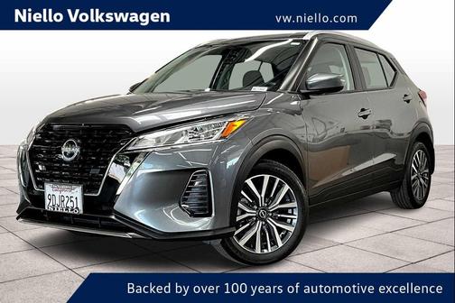 2023 Nissan Kicks SV