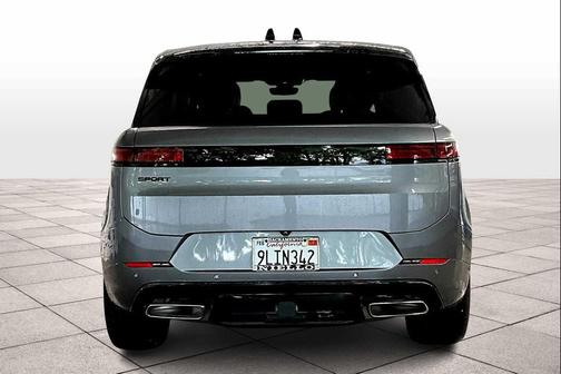 2024 Land Rover Range Rover Sport SE