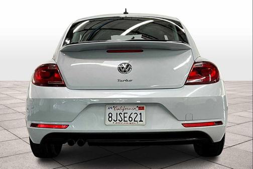 2019 Volkswagen Beetle 2.0T S