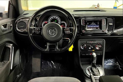 2019 Volkswagen Beetle 2.0T S