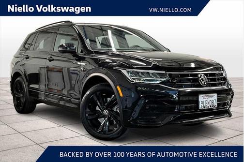 2024 Volkswagen Tiguan 2.0T SE R-Line Black