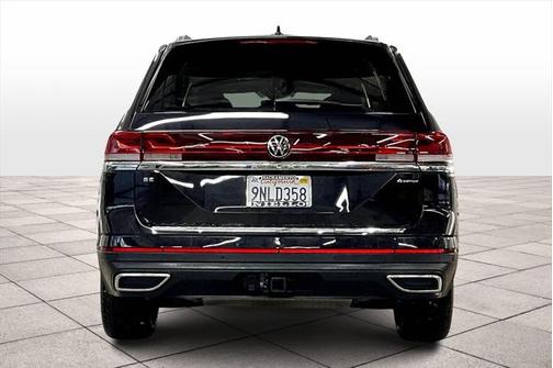 2024 Volkswagen Atlas 2.0T SE w/Technology 4MOTION