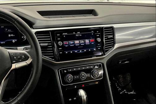 2023 Volkswagen Atlas Cross Sport 3.6L V6 SE w/Technology