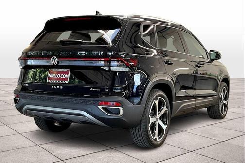 2025 Volkswagen Taos 1.5T SEL