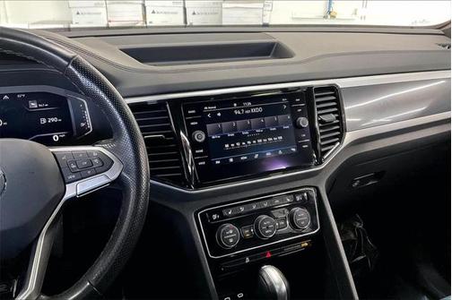 2022 Volkswagen Atlas Cross Sport 3.6L V6 SEL R-Line