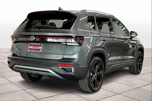 2025 Volkswagen Taos 1.5T SEL
