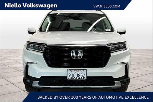 2024 Honda Pilot Touring 8-Passenger