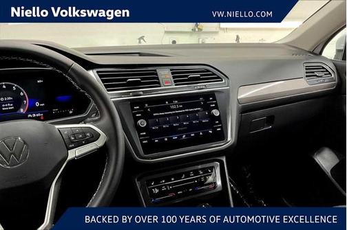 2023 Volkswagen Tiguan 2.0T SE