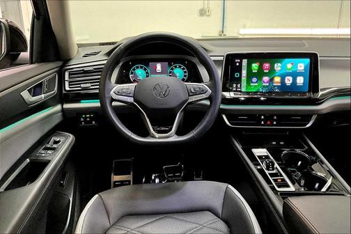 2025 Volkswagen Atlas 2.0T Peak Edition