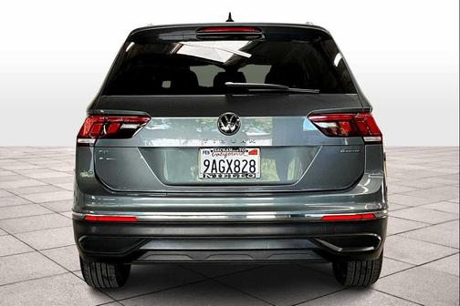 2022 Volkswagen Tiguan 2.0T SE 4MOTION