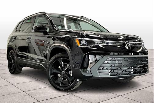 2025 Volkswagen Taos 1.5T SE Black