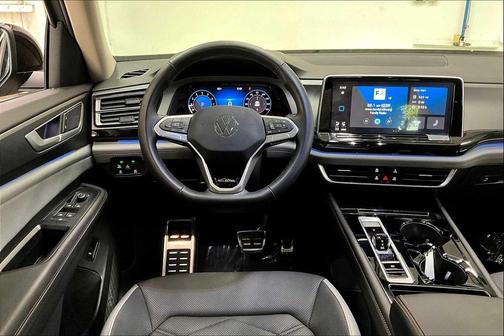 2025 Volkswagen Atlas 2.0T Peak Edition