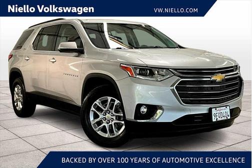 2021 Chevrolet Traverse LT Leather