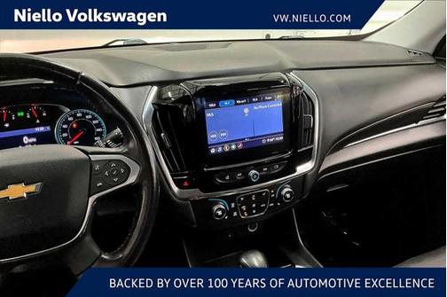 2021 Chevrolet Traverse LT Leather