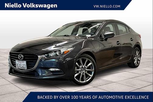 2018 Mazda Mazda3 Touring