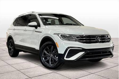 2024 Volkswagen Tiguan 2.0T SE 4MOTION