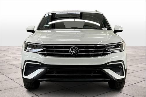 2024 Volkswagen Tiguan 2.0T SE 4MOTION