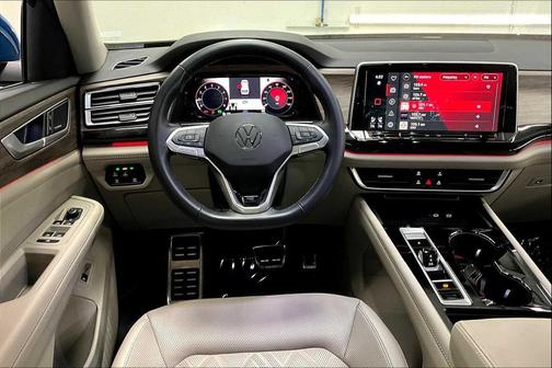 2025 Volkswagen Atlas 2.0T SEL Premium R-Line 4MOTION