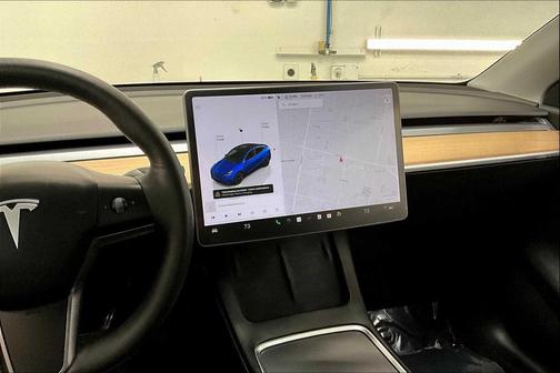 2022 Tesla Model Y Long Range Dual Motor All-Wheel Drive