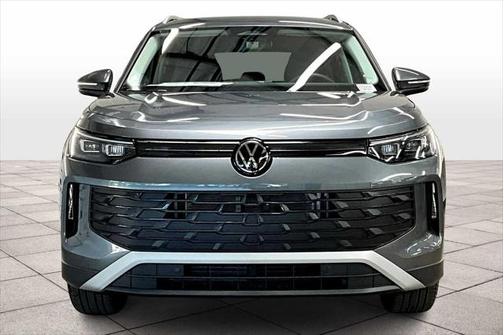 2025 Volkswagen Tiguan 2.0T SE 4MOTION