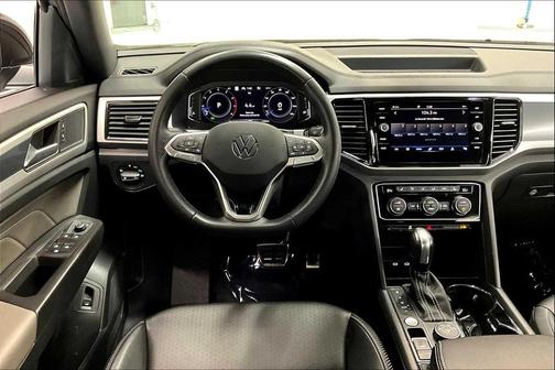 2022 Volkswagen Atlas Cross Sport 3.6L V6 SEL R-Line