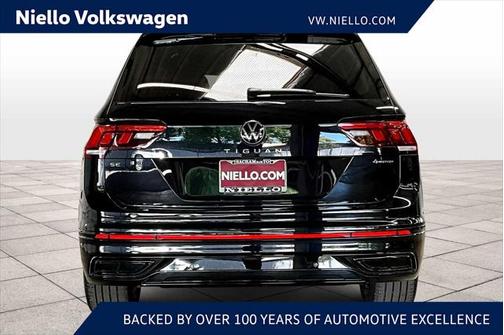 2024 Volkswagen Tiguan 2.0T SE R-Line Black 4MOTION
