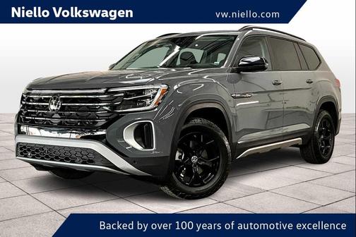 2025 Volkswagen Atlas 2.0T Peak Edition