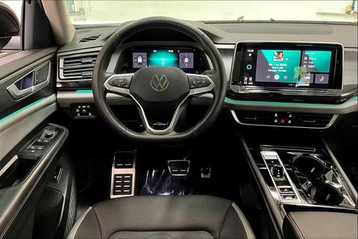 2025 Volkswagen Atlas 2.0T Peak Edition