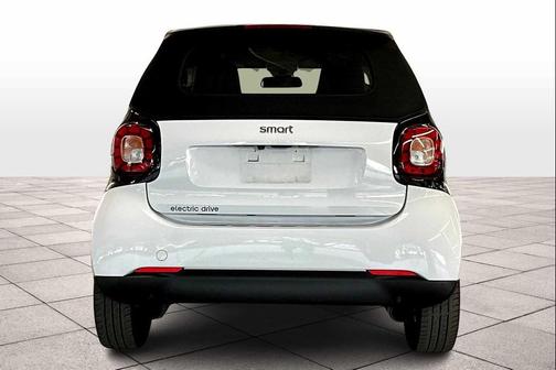 2018 smart ForTwo Electric Drive prime