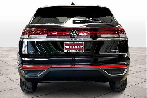 2025 Volkswagen Atlas Cross Sport 2.0T SE