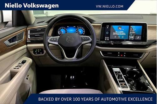 2025 Volkswagen Atlas 2.0T SE w/Technology 4MOTION