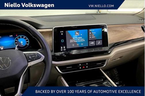 2025 Volkswagen Atlas 2.0T SE w/Technology 4MOTION