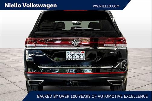 2025 Volkswagen Atlas 2.0T SE w/Technology 4MOTION