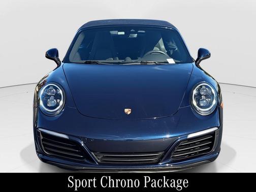 2018 Porsche 911 Carrera