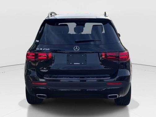 2026 Mercedes-Benz GLB 250 Base