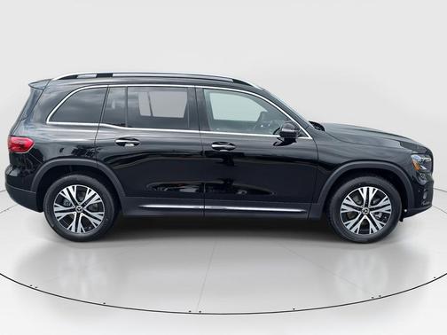 2026 Mercedes-Benz GLB 250 Base