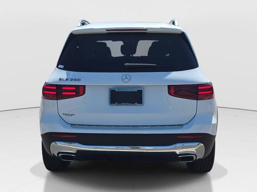 2025 Mercedes-Benz GLB 250 Base