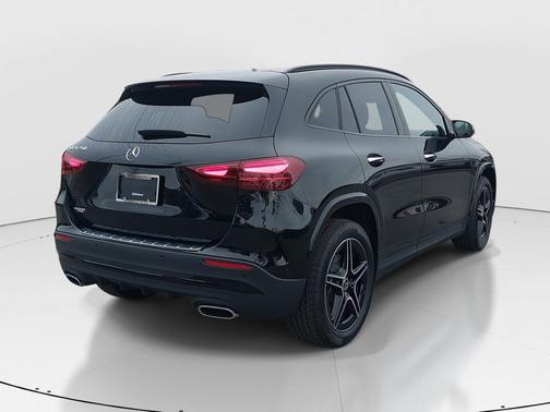 2025 Mercedes-Benz GLA 250 Base