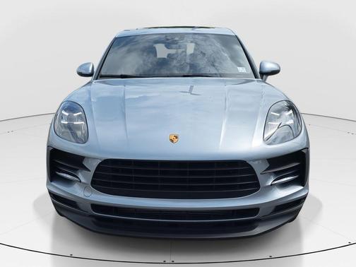 2021 Porsche Macan Base