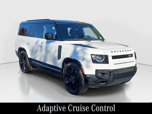 2023 Land Rover Defender X-Dynamic SE