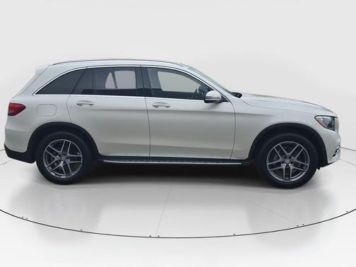 2016 Mercedes-Benz GLC-Class GLC 300 4MATIC