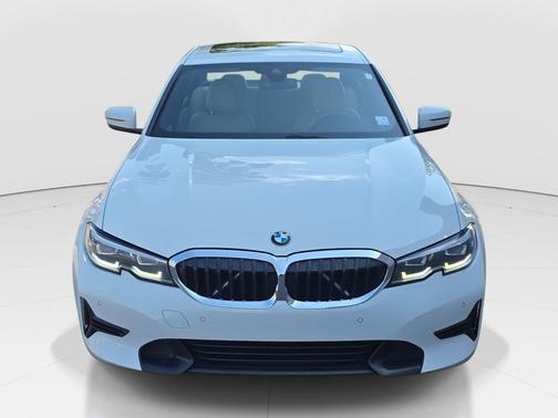 2020 BMW 330 i