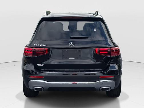2025 Mercedes-Benz GLB 250 Base