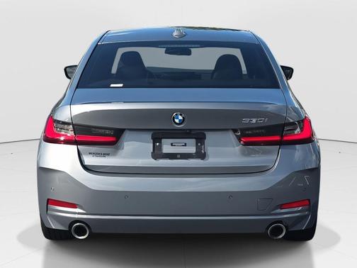 2023 BMW 330 i