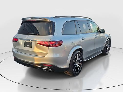 2026 Mercedes-Benz GLS 450 4MATIC