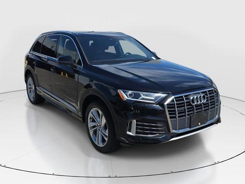 2021 Audi Q7 45 Premium