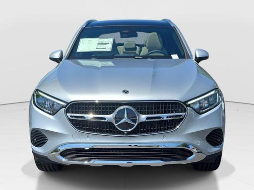 Cirrus Silver Metallic 2026 Mercedes-Benz GLC 300 Base
